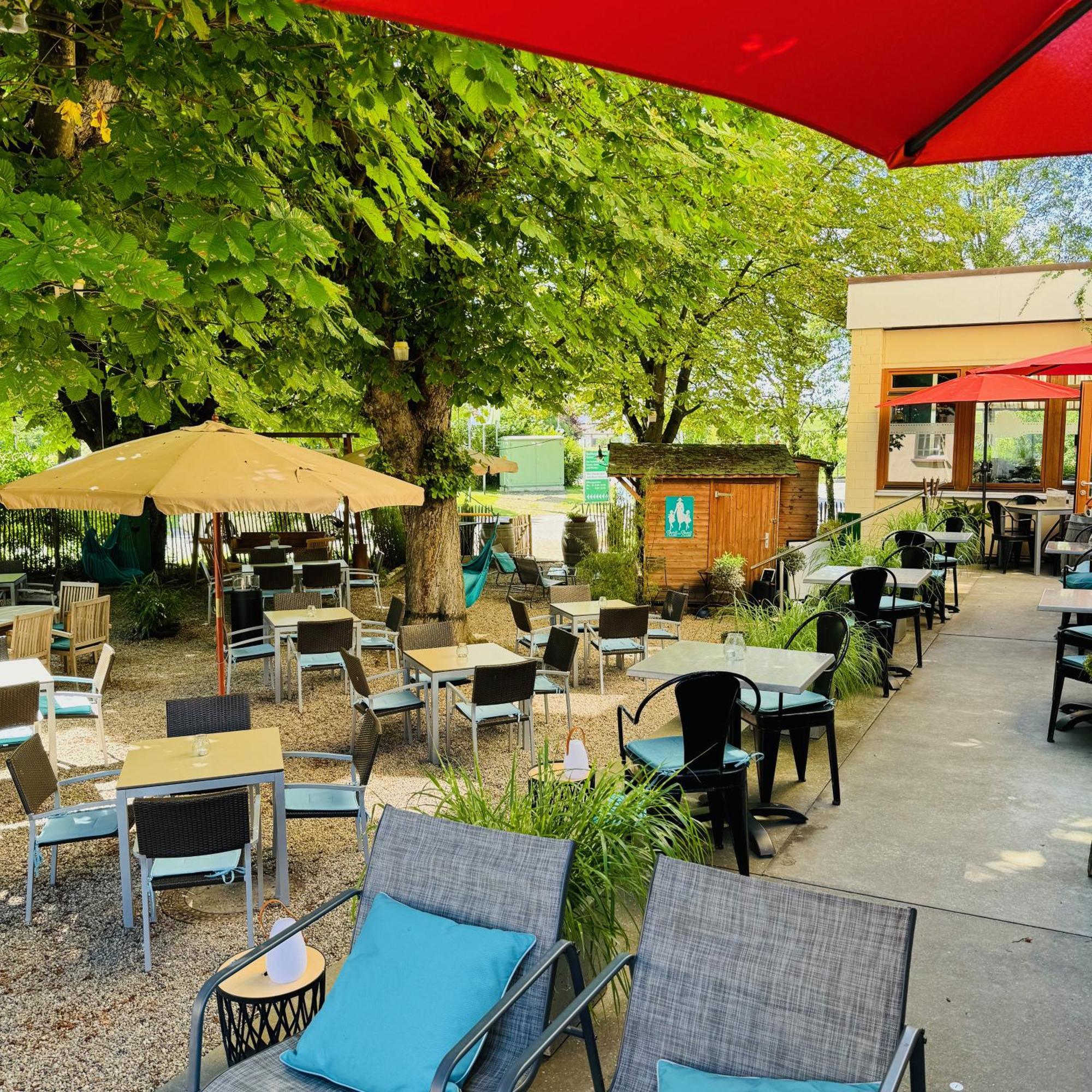 Zum Rayers Cafe-Restaurant & Boutique-Hotel Niederrotweil Buitenkant foto